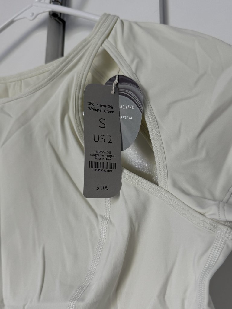 Nwt Neiwai Shoulder Cutout Short Sleeve Active Shirt Whisper Green — image 2 of 3